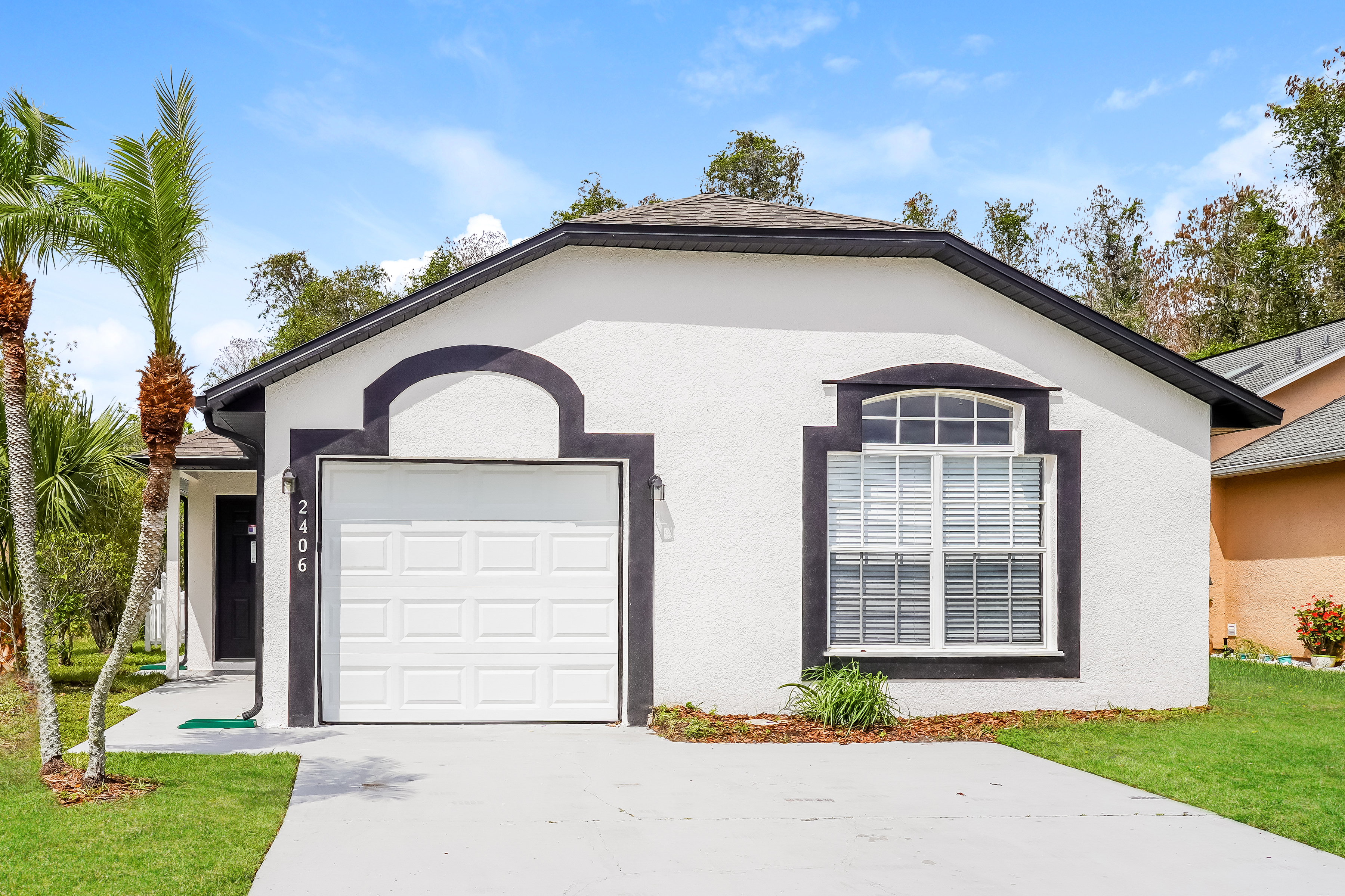 2406 PARSONS POND CIR KISSIMMEE, FL 34743